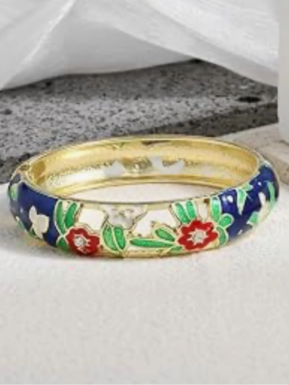 Hand painted vintageGold-Tone Floral Bangle Bracelet in Blue, Red & Green